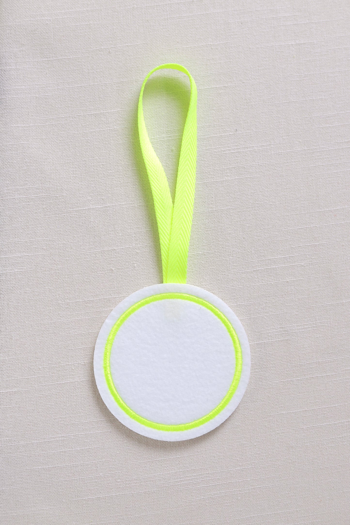 Round Hanger