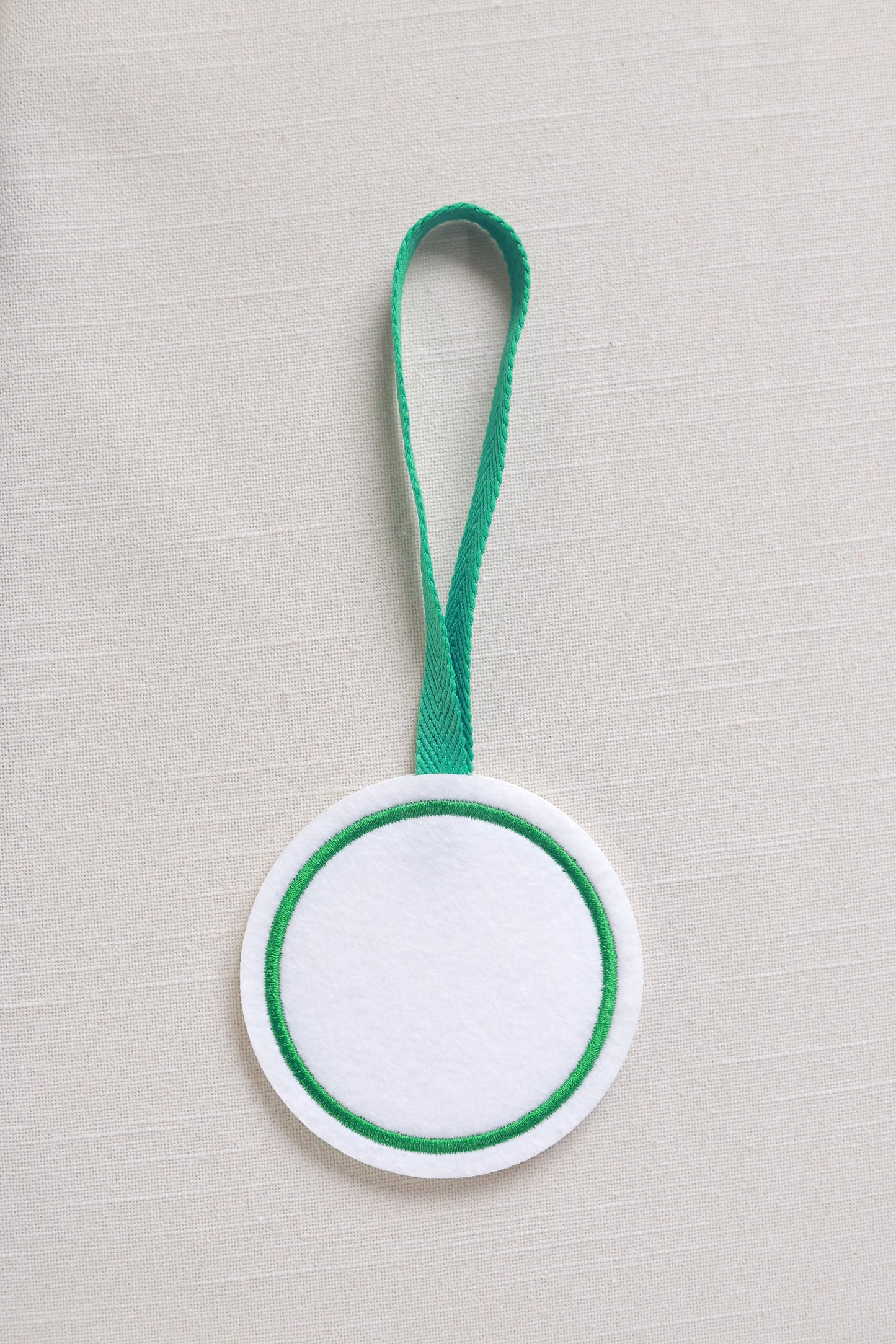 Round Hanger