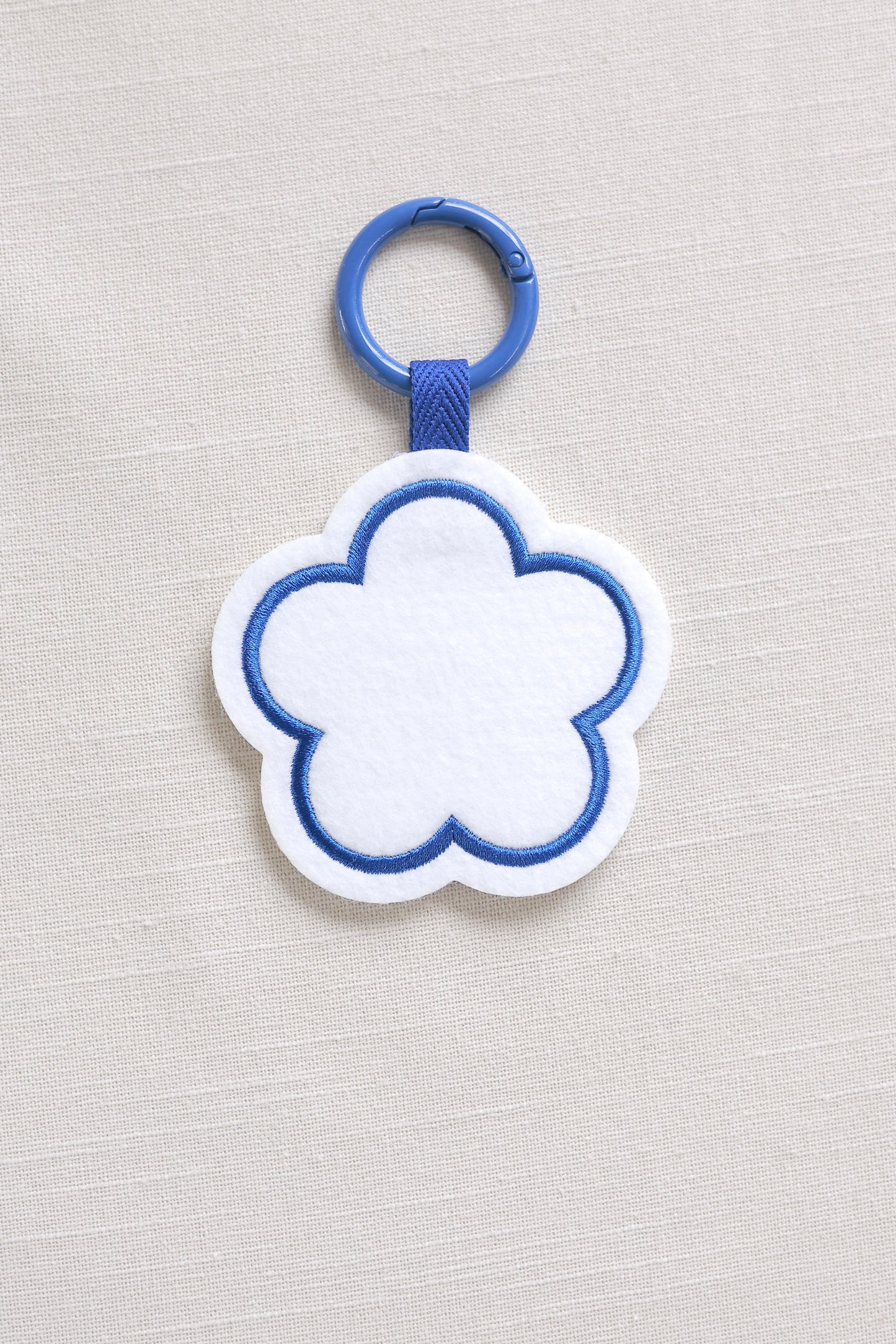 Flower-shaped keychain