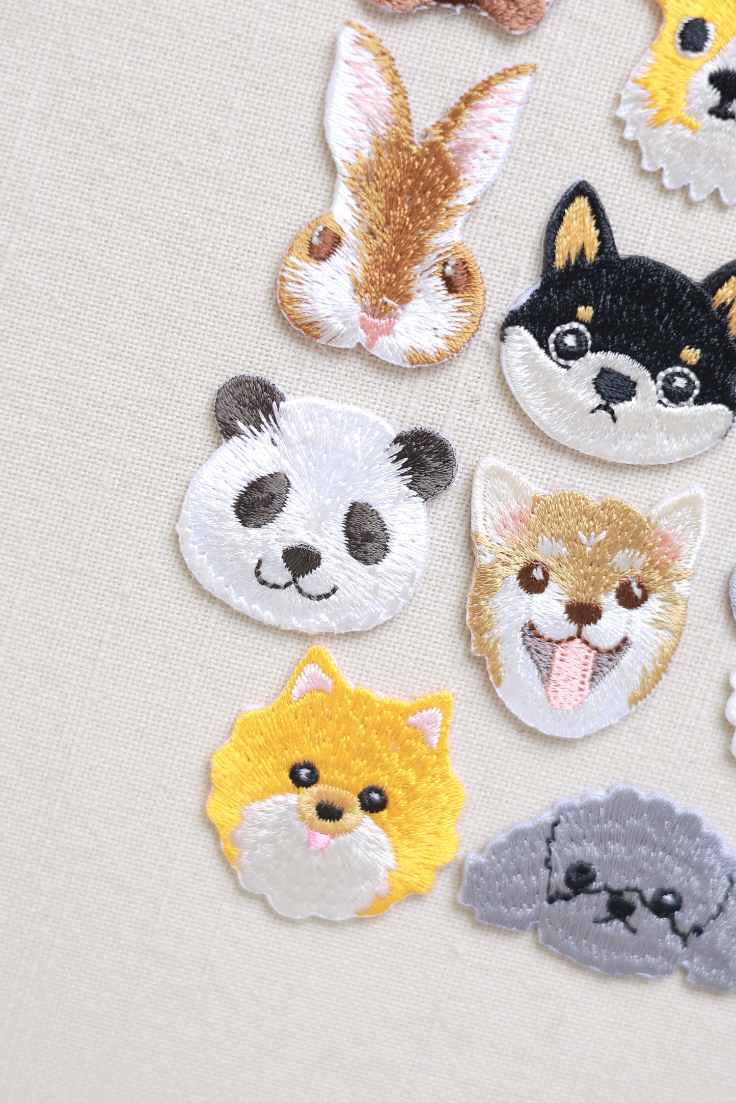 Cuddly animal icon